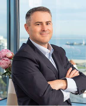 David A. Koch headshot